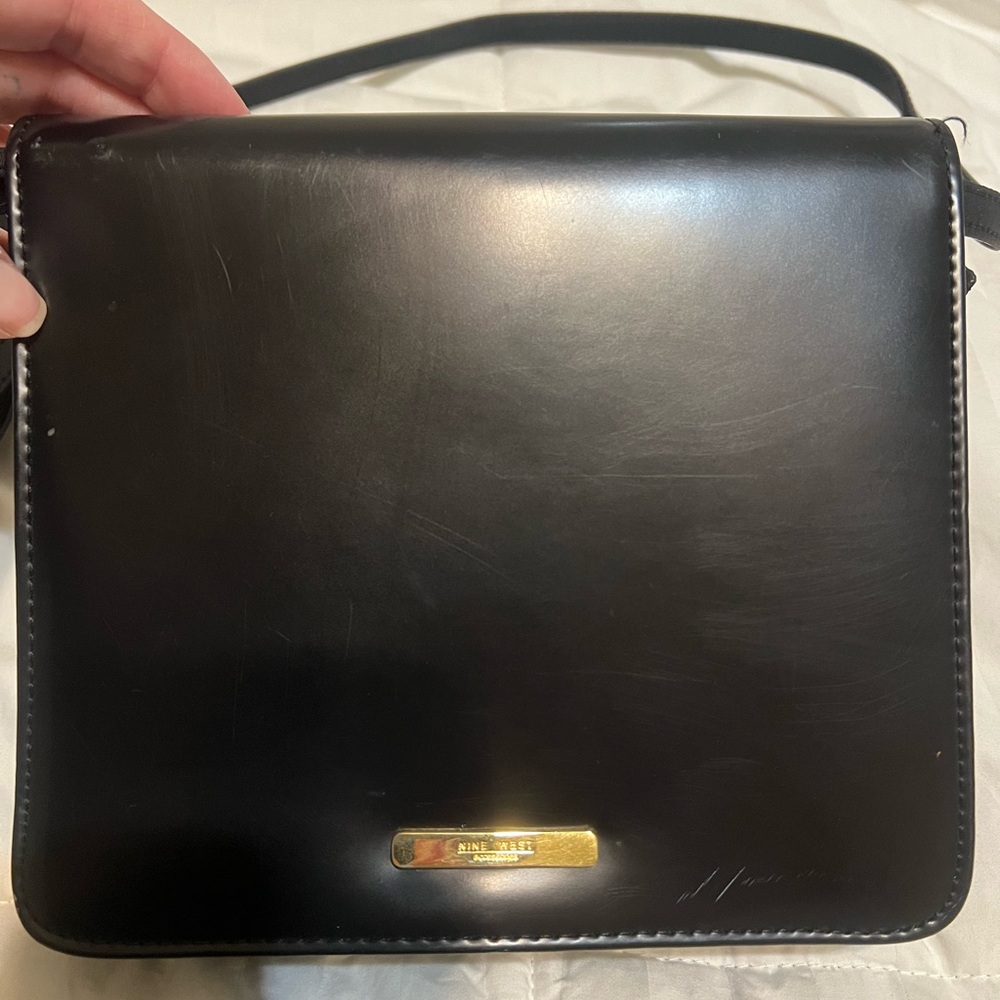 GUC Nine West Crossbody Black